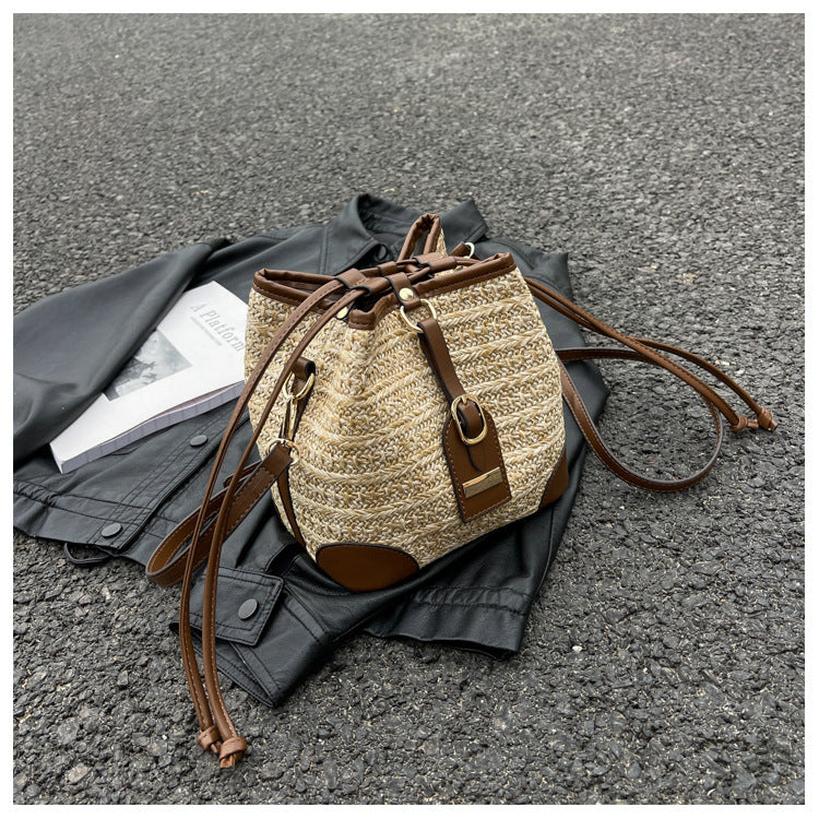Korean Summer Straw Bucket Bag – Woven Crossbody with Pull-Belt, Milky White & Khaki