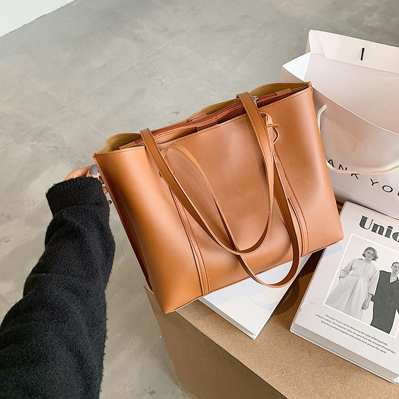 Retro Large-Capacity Tote Bag – Chic, Practical & Ready for Everyday