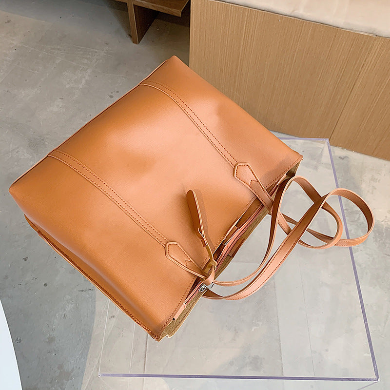 Retro Large-Capacity Tote Bag – Chic, Practical & Ready for Everyday