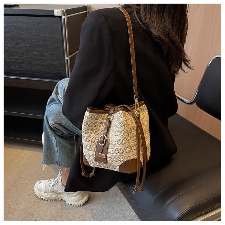 Korean Summer Straw Bucket Bag – Woven Crossbody with Pull-Belt, Milky White & Khaki