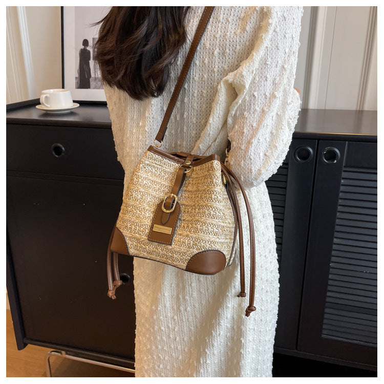 Korean Summer Straw Bucket Bag – Woven Crossbody with Pull-Belt, Milky White & Khaki
